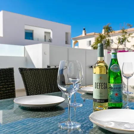 Villa Casa Branca 40 Lagos